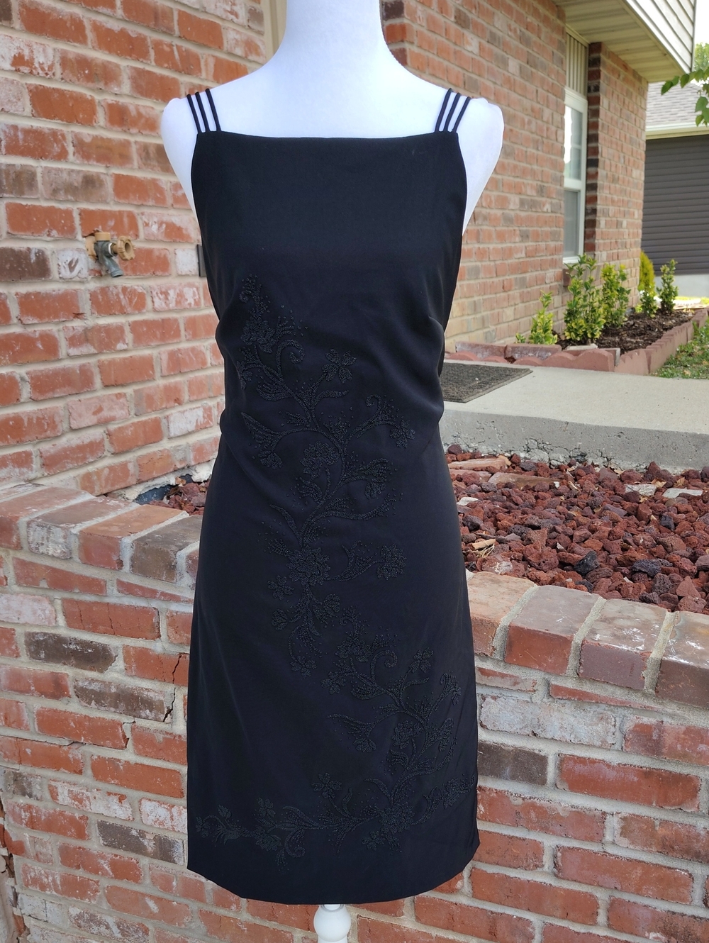 Vintage Sangria Black Beads Floral Square Neck Mini Dress Size 10 Whimsigoth 90s